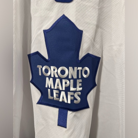 Vintage CCM Maska Toronto Maple Leafs Men’s Hockey Jersey - Picture 3 of 9